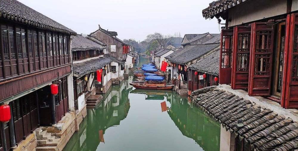 新春走基层丨边境踏查、应急救援……这支马背上的警队迎风踏雪守护边疆